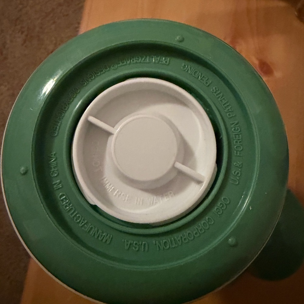 Pfaltzgraff Naturewood Insulated Thermos - Picture 3 of 3
